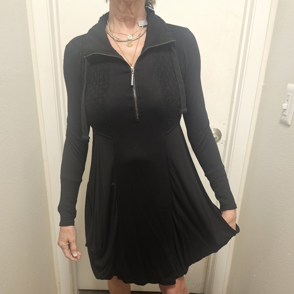 Giani Bennie Eegant Black Women's Dress